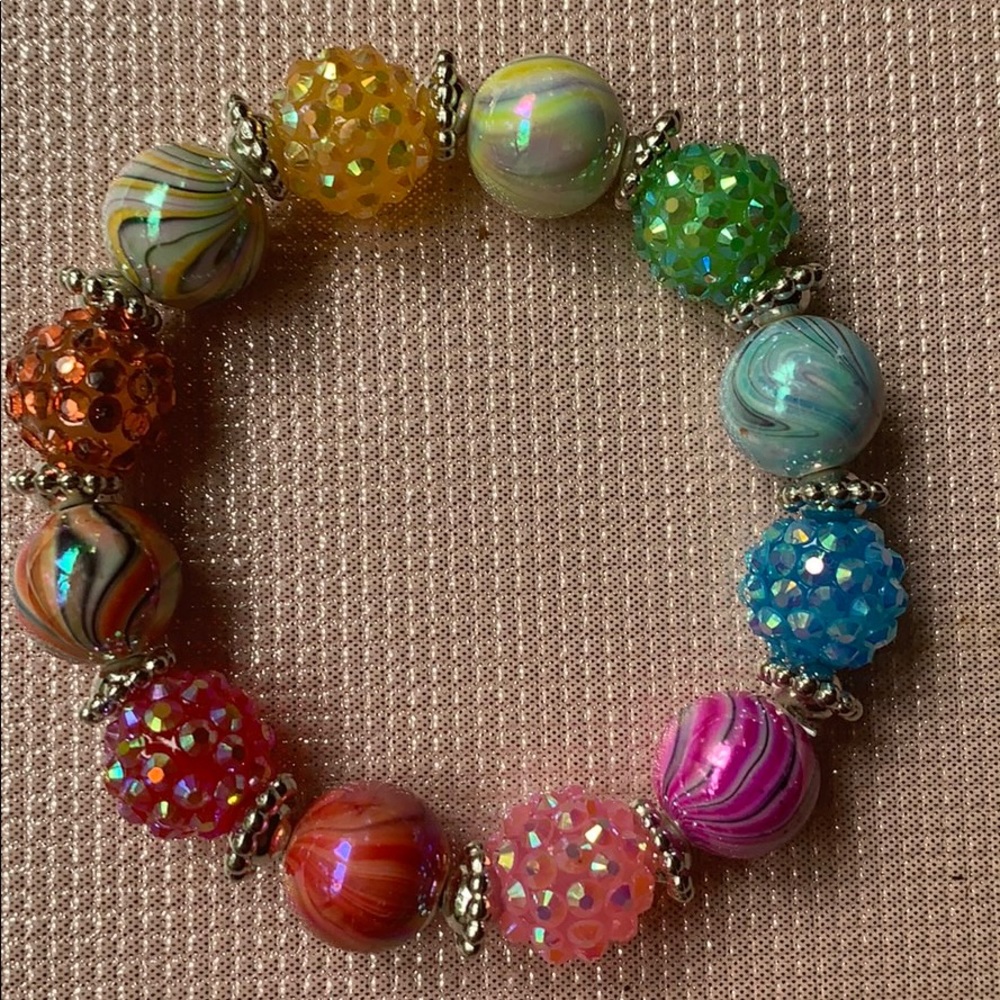 Two multi colored bracelets. - Picture 5 of 6